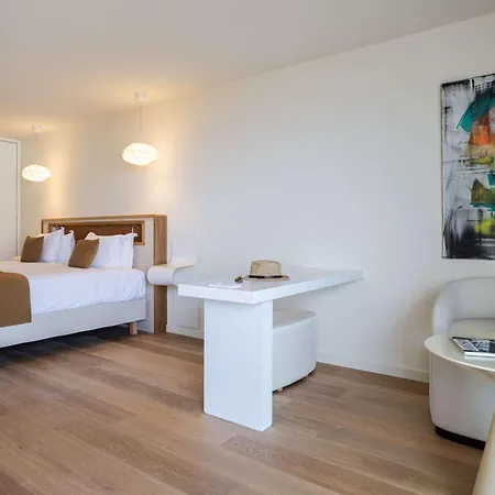 & Kasano - Handwritten Collection Hotell Calvi (Corsica)