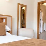 Hotel & Kasano - Handwritten Collection