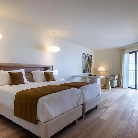 Hotel Et Kasano - Handwritten Collection