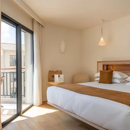 & Kasano - Handwritten Collection Hotel Calvi (Corsica)