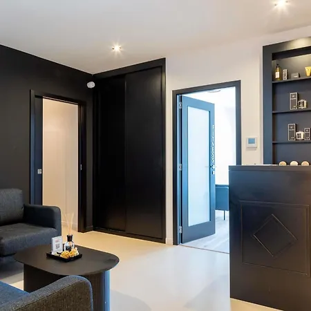 Ξενοδοχείο & Kasano - Handwritten Collection Καλβί