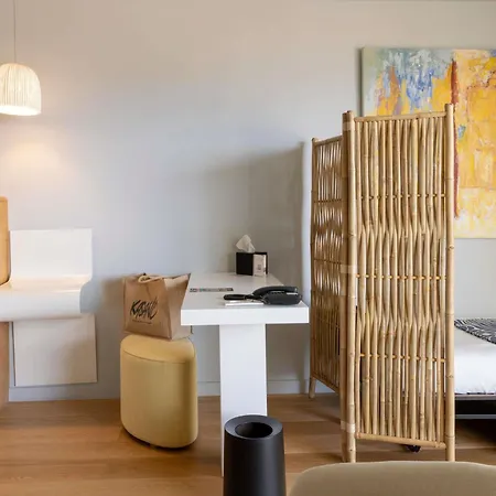 Отель & Kasano - Handwritten Collection