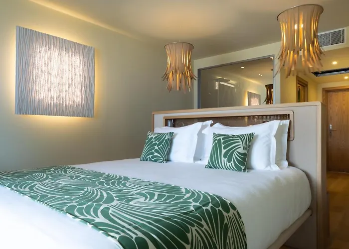 & Kasano - Handwritten Collection Hotel