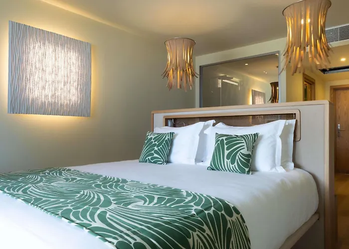 Hotel & Kasano - Handwritten Collection 4*